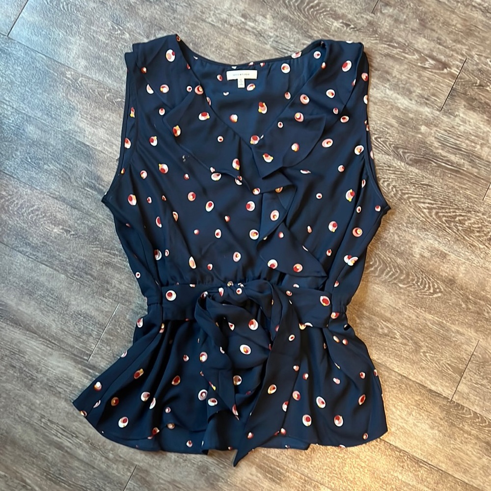 Tie front top